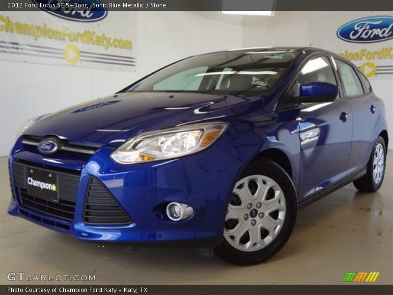 Sonic Blue Metallic / Stone 2012 Ford Focus SE 5-Door