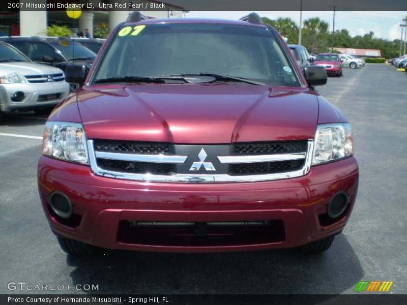 Ultra Red Pearl / Black 2007 Mitsubishi Endeavor LS