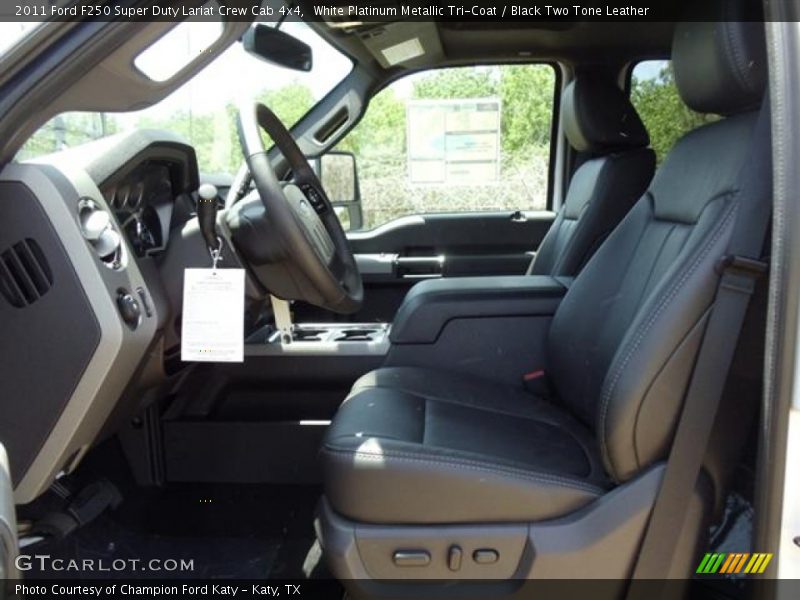White Platinum Metallic Tri-Coat / Black Two Tone Leather 2011 Ford F250 Super Duty Lariat Crew Cab 4x4