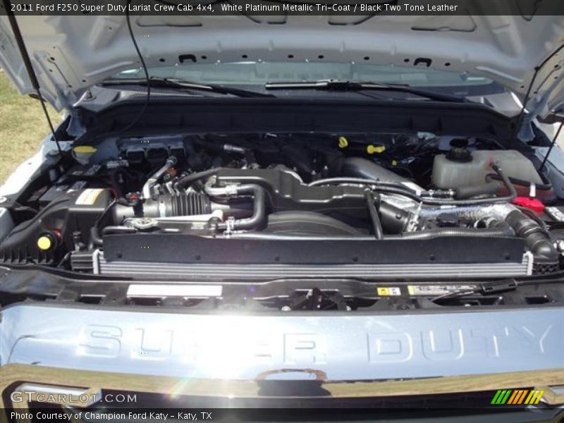 White Platinum Metallic Tri-Coat / Black Two Tone Leather 2011 Ford F250 Super Duty Lariat Crew Cab 4x4