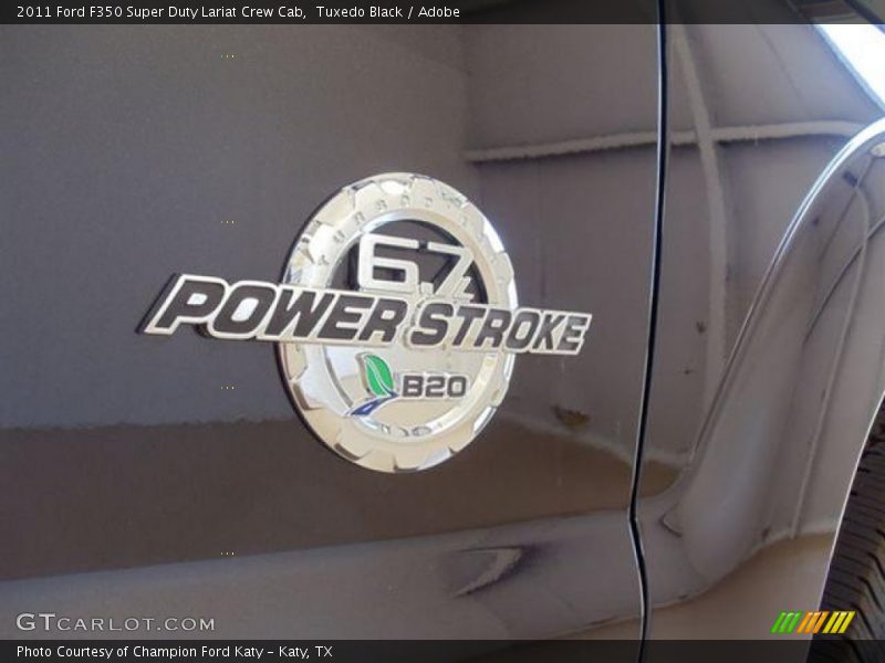  2011 F350 Super Duty Lariat Crew Cab Logo
