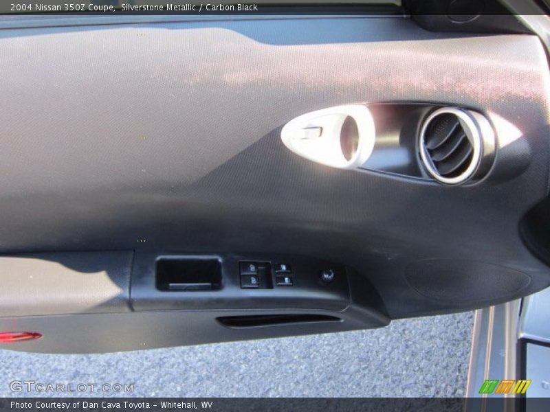 Silverstone Metallic / Carbon Black 2004 Nissan 350Z Coupe