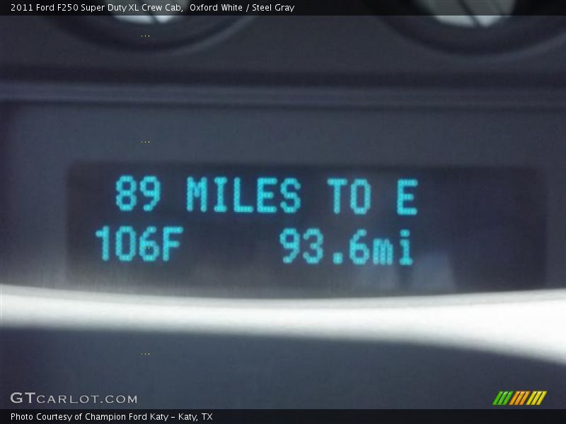 Oxford White / Steel Gray 2011 Ford F250 Super Duty XL Crew Cab