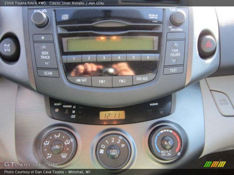 Classic Silver Metallic / Ash Gray 2009 Toyota RAV4 4WD