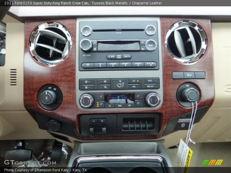 Controls of 2011 F250 Super Duty King Ranch Crew Cab