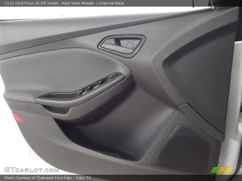 Ingot Silver Metallic / Charcoal Black 2012 Ford Focus SE SFE Sedan
