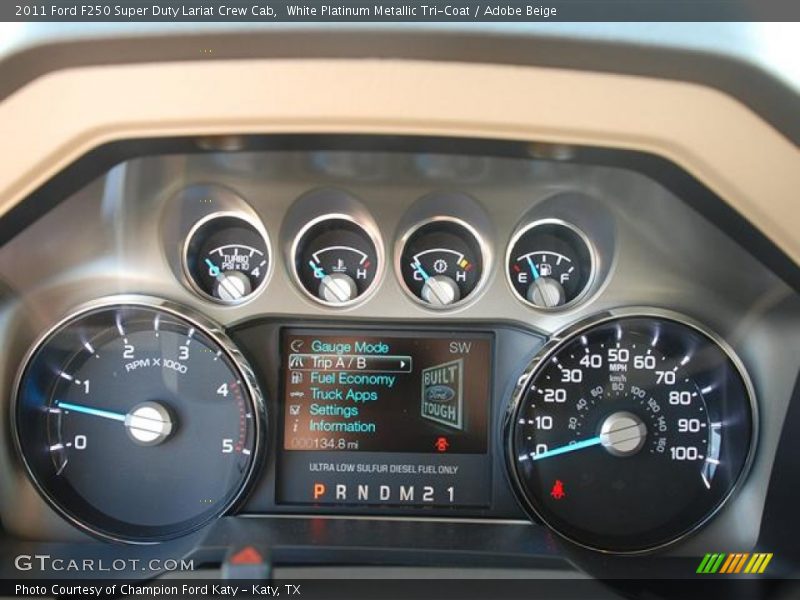 White Platinum Metallic Tri-Coat / Adobe Beige 2011 Ford F250 Super Duty Lariat Crew Cab