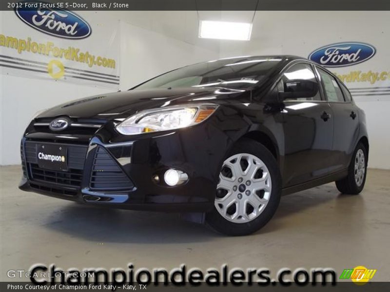 Black / Stone 2012 Ford Focus SE 5-Door