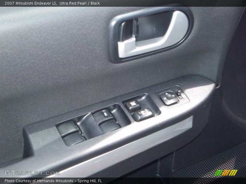 Ultra Red Pearl / Black 2007 Mitsubishi Endeavor LS