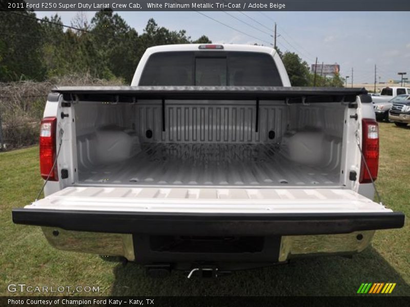 White Platinum Metallic Tri-Coat / Adobe Beige 2011 Ford F250 Super Duty Lariat Crew Cab