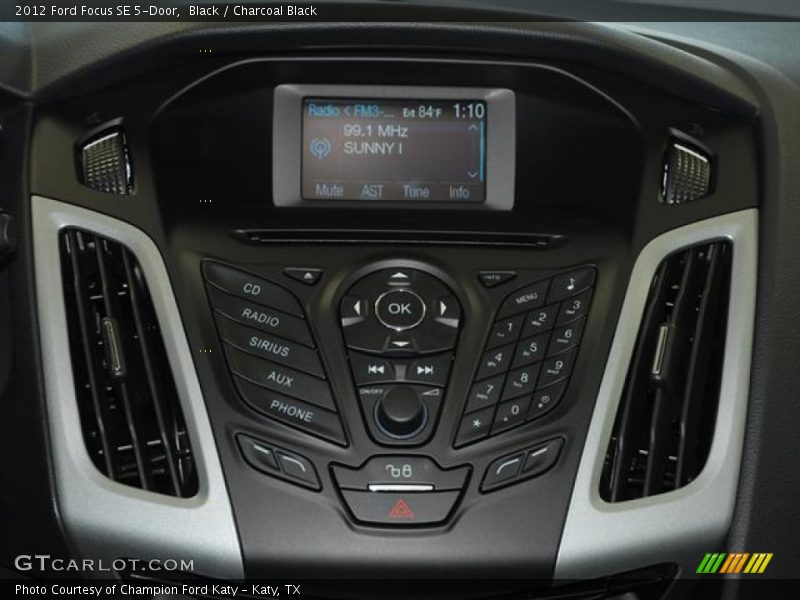 Black / Charcoal Black 2012 Ford Focus SE 5-Door