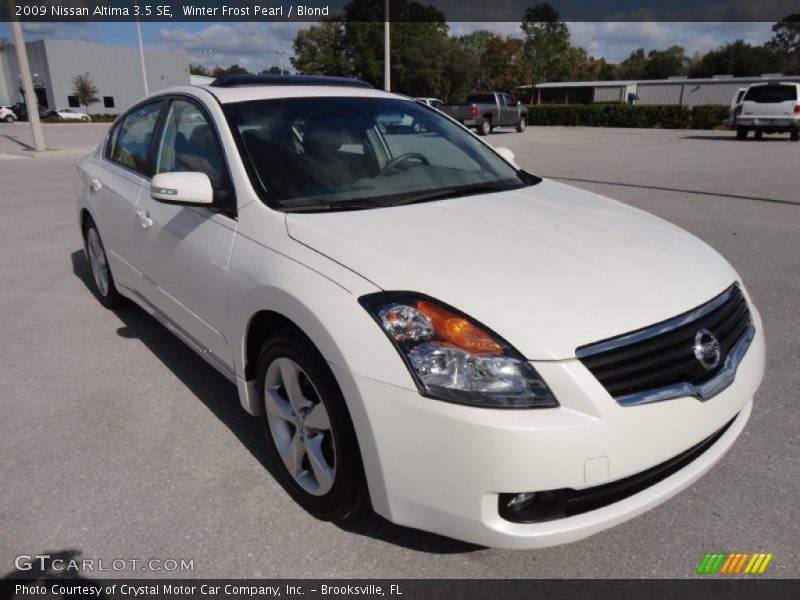 Winter Frost Pearl / Blond 2009 Nissan Altima 3.5 SE