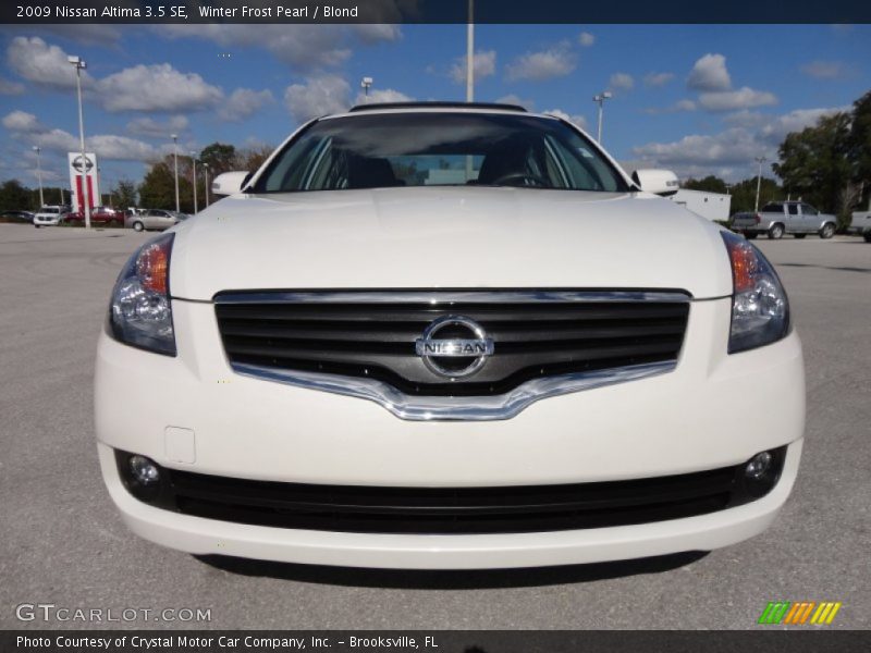 Winter Frost Pearl / Blond 2009 Nissan Altima 3.5 SE