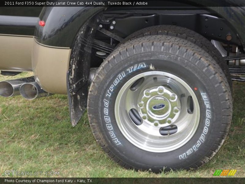  2011 F350 Super Duty Lariat Crew Cab 4x4 Dually Wheel