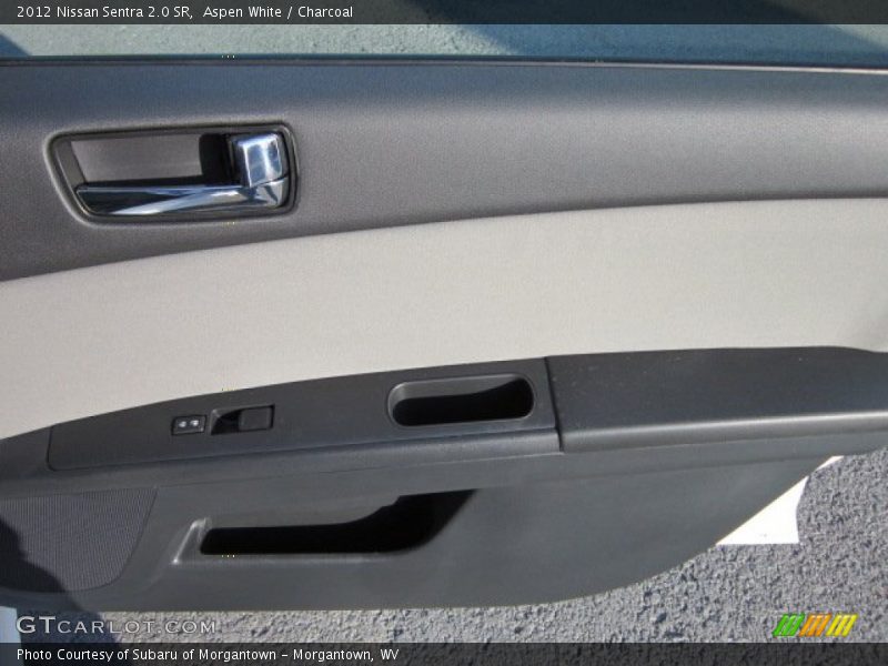 Aspen White / Charcoal 2012 Nissan Sentra 2.0 SR
