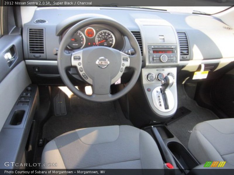 Super Black / Charcoal 2012 Nissan Sentra 2.0 SR