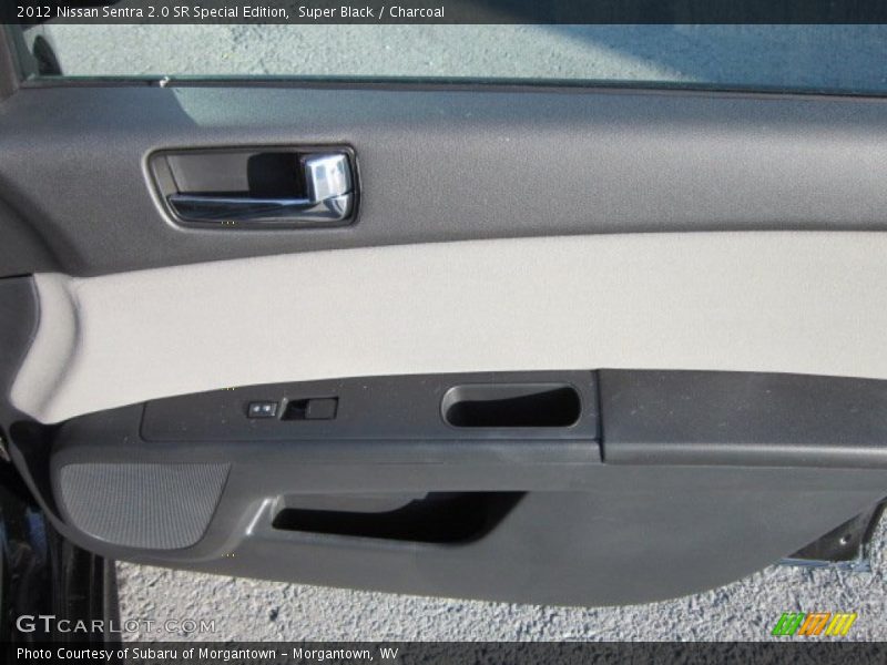 Super Black / Charcoal 2012 Nissan Sentra 2.0 SR Special Edition