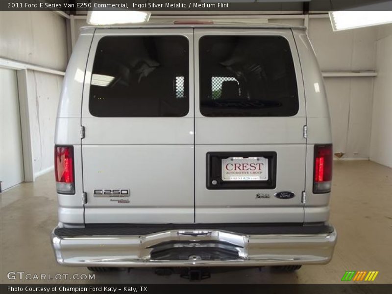 Ingot Silver Metallic / Medium Flint 2011 Ford E Series Van E250 Commercial