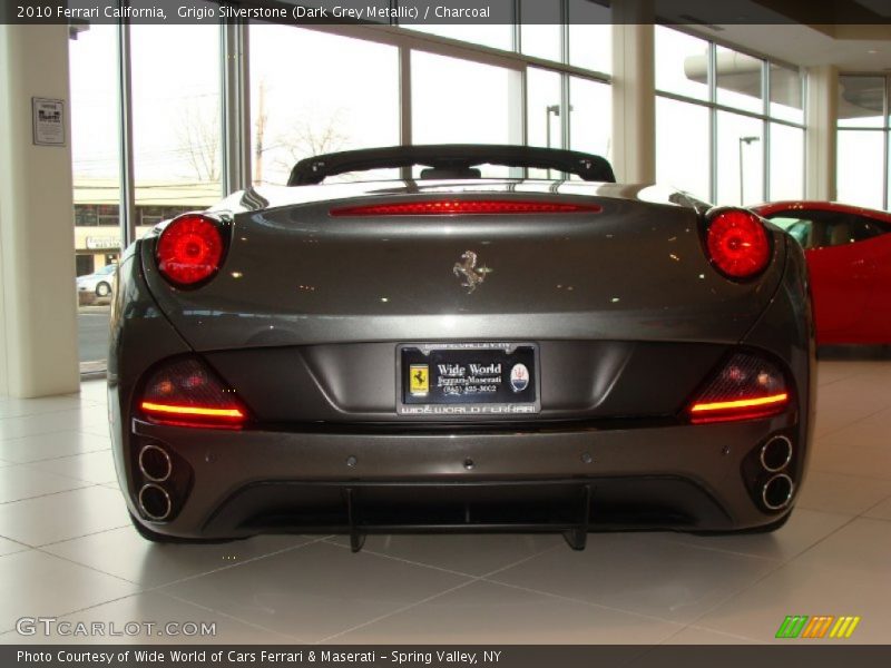Grigio Silverstone (Dark Grey Metallic) / Charcoal 2010 Ferrari California
