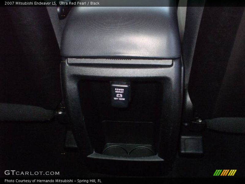 Ultra Red Pearl / Black 2007 Mitsubishi Endeavor LS