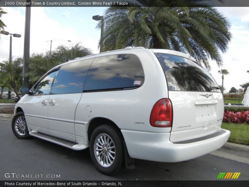  2000 Town & Country Limited Golden White Pearl