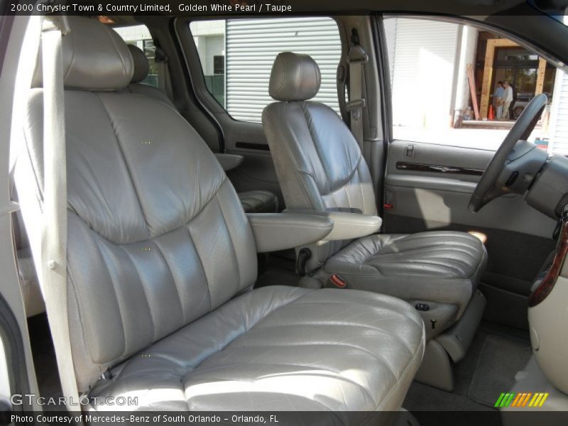 Golden White Pearl / Taupe 2000 Chrysler Town & Country Limited