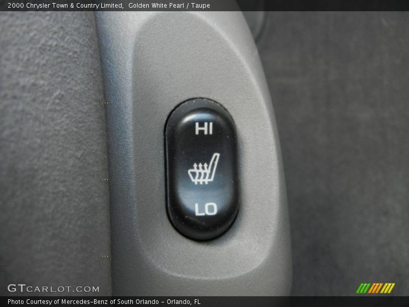 Golden White Pearl / Taupe 2000 Chrysler Town & Country Limited