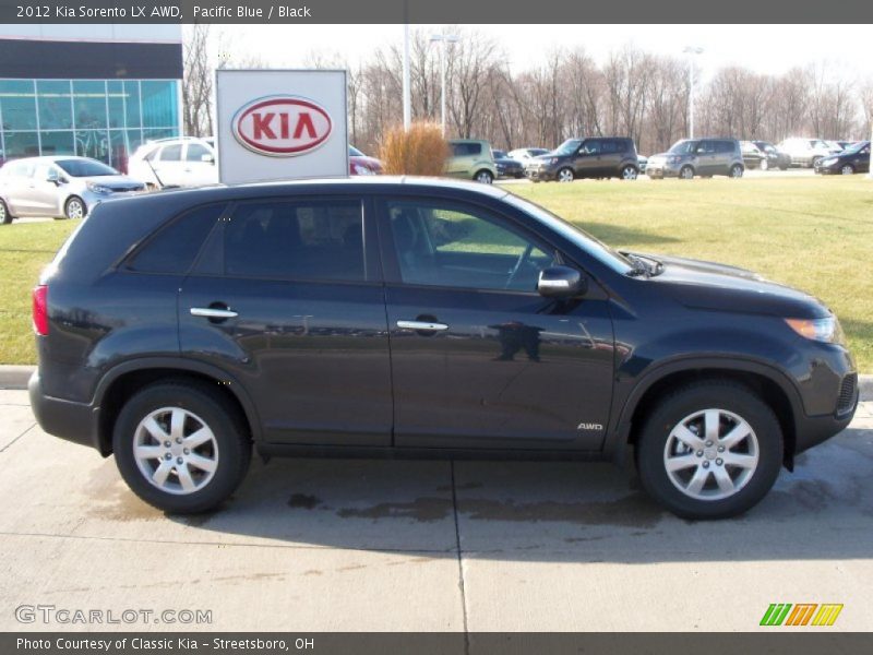 Pacific Blue / Black 2012 Kia Sorento LX AWD