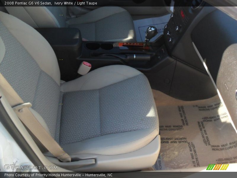 Ivory White / Light Taupe 2008 Pontiac G6 V6 Sedan
