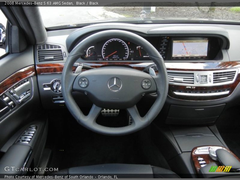  2008 S 63 AMG Sedan Steering Wheel