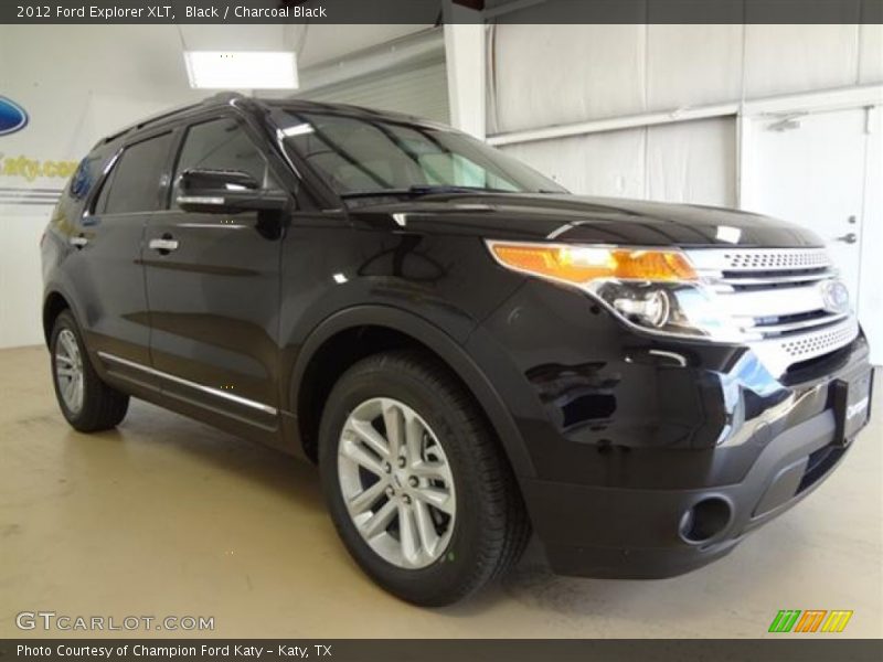 Black / Charcoal Black 2012 Ford Explorer XLT