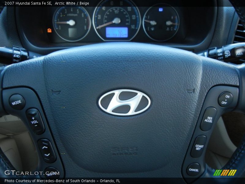 Arctic White / Beige 2007 Hyundai Santa Fe SE
