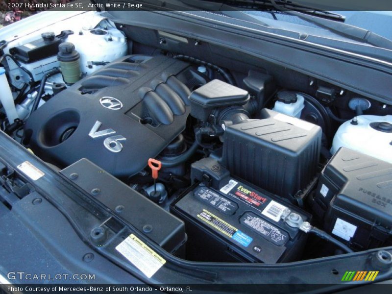 Arctic White / Beige 2007 Hyundai Santa Fe SE