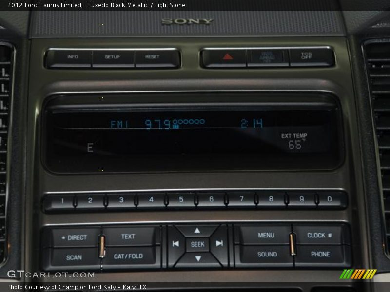 Tuxedo Black Metallic / Light Stone 2012 Ford Taurus Limited
