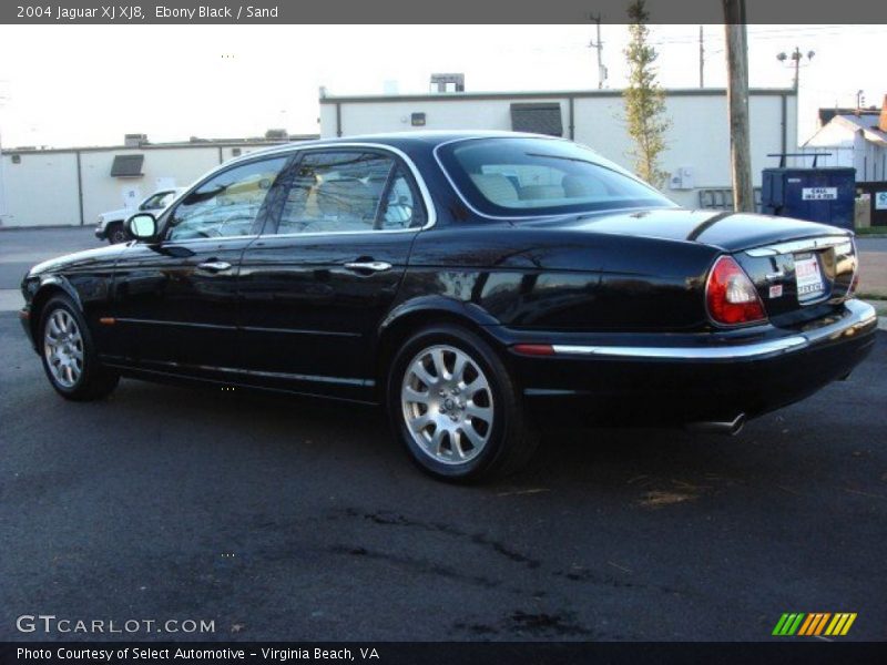 Ebony Black / Sand 2004 Jaguar XJ XJ8