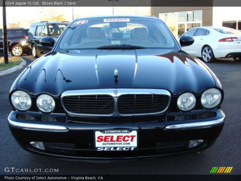 Ebony Black / Sand 2004 Jaguar XJ XJ8