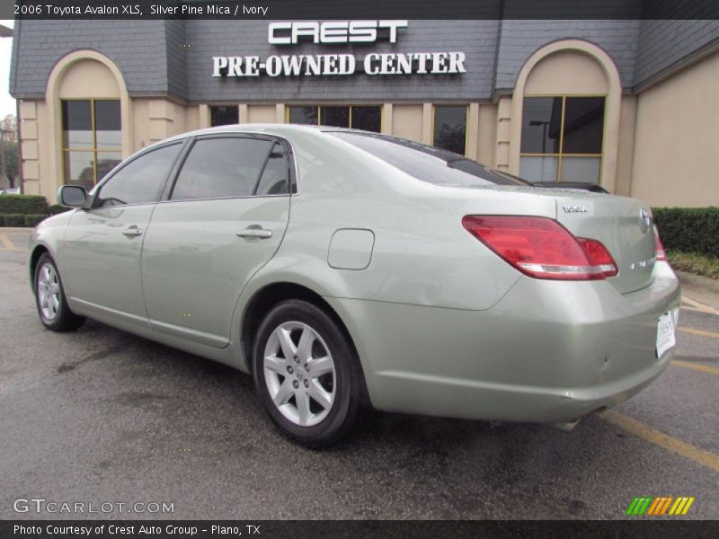 Silver Pine Mica / Ivory 2006 Toyota Avalon XLS
