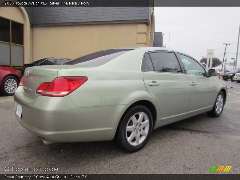 Silver Pine Mica / Ivory 2006 Toyota Avalon XLS