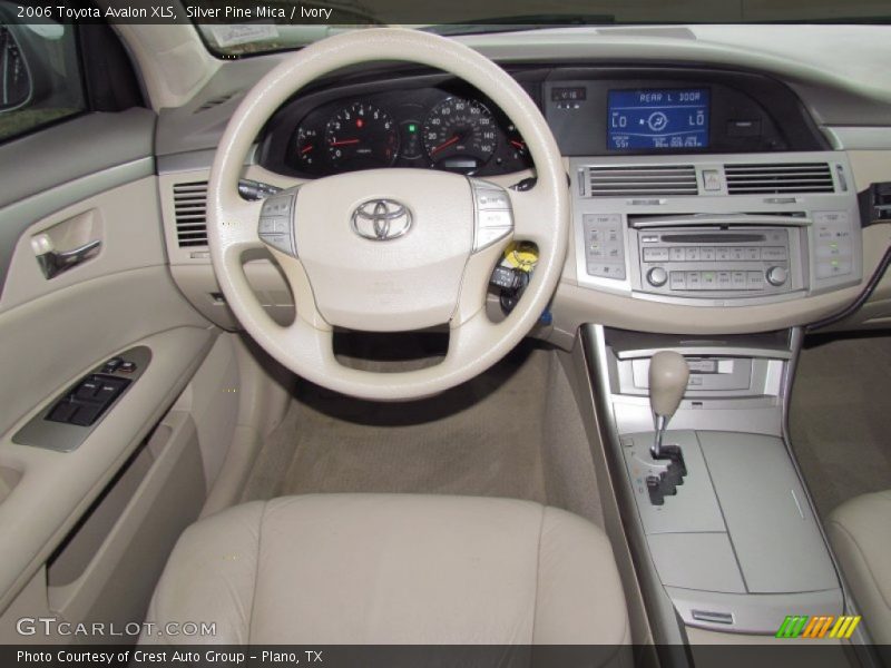 Silver Pine Mica / Ivory 2006 Toyota Avalon XLS