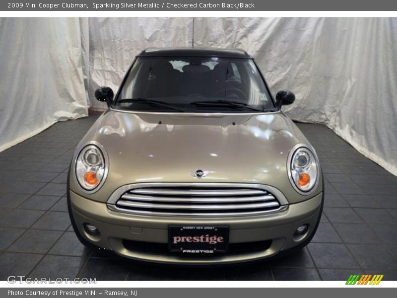 Sparkling Silver Metallic / Checkered Carbon Black/Black 2009 Mini Cooper Clubman