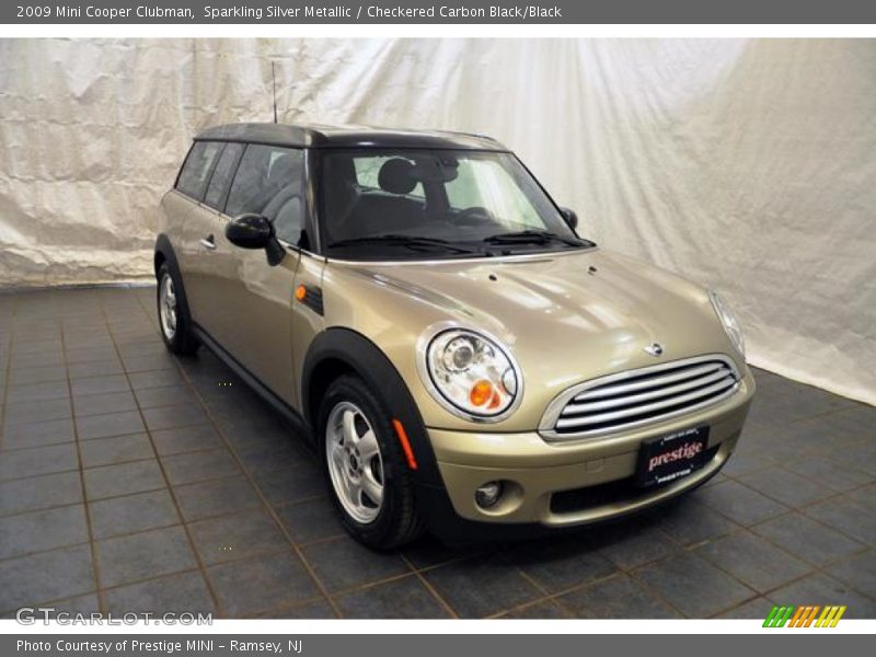 Sparkling Silver Metallic / Checkered Carbon Black/Black 2009 Mini Cooper Clubman