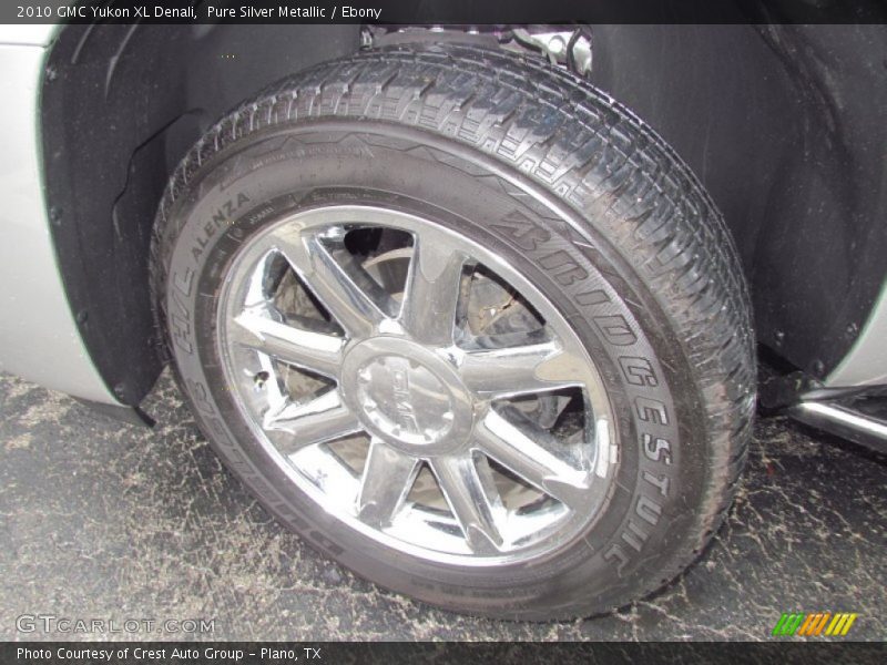 Pure Silver Metallic / Ebony 2010 GMC Yukon XL Denali