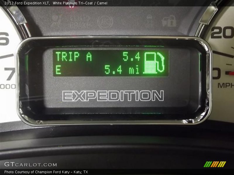 White Platinum Tri-Coat / Camel 2012 Ford Expedition XLT
