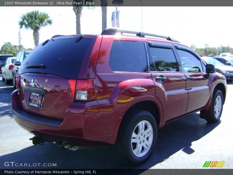 Ultra Red Pearl / Black 2007 Mitsubishi Endeavor LS
