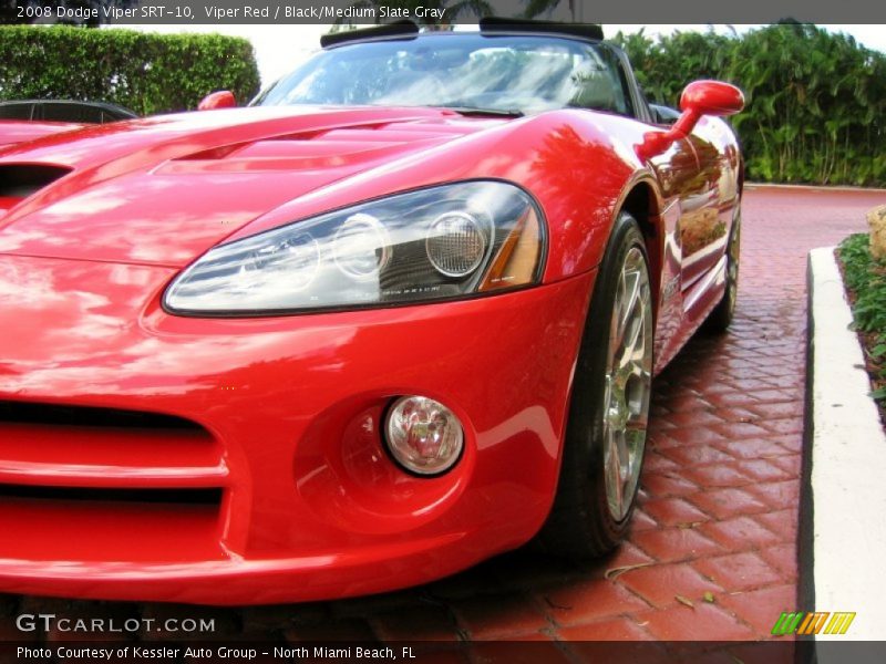 Viper Red / Black/Medium Slate Gray 2008 Dodge Viper SRT-10