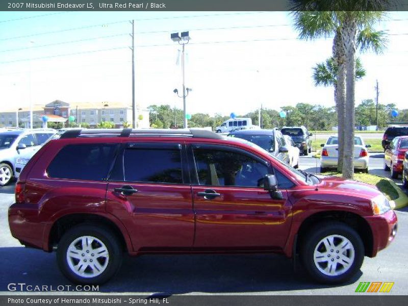 Ultra Red Pearl / Black 2007 Mitsubishi Endeavor LS