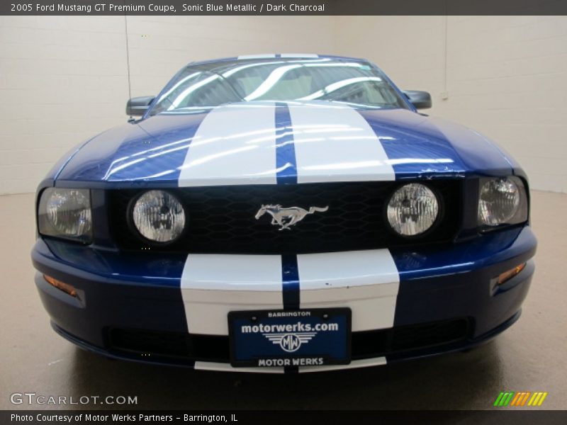 Sonic Blue Metallic / Dark Charcoal 2005 Ford Mustang GT Premium Coupe