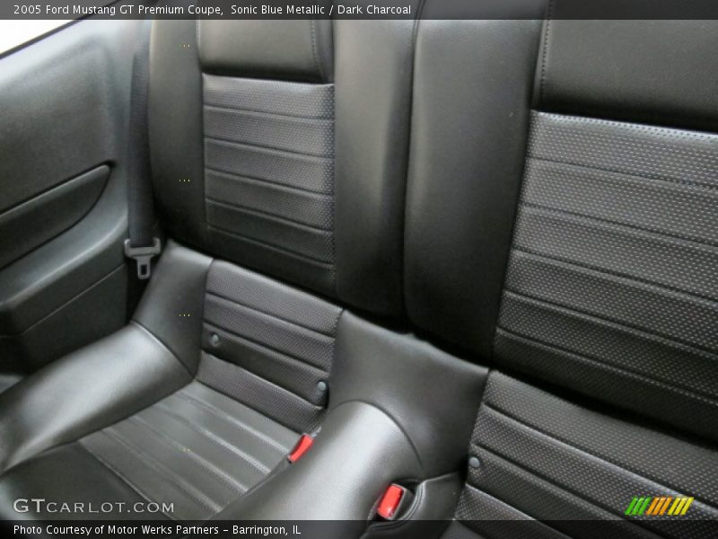 Sonic Blue Metallic / Dark Charcoal 2005 Ford Mustang GT Premium Coupe