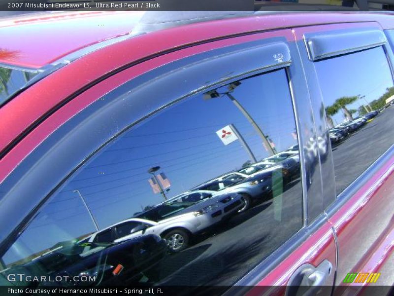 Ultra Red Pearl / Black 2007 Mitsubishi Endeavor LS