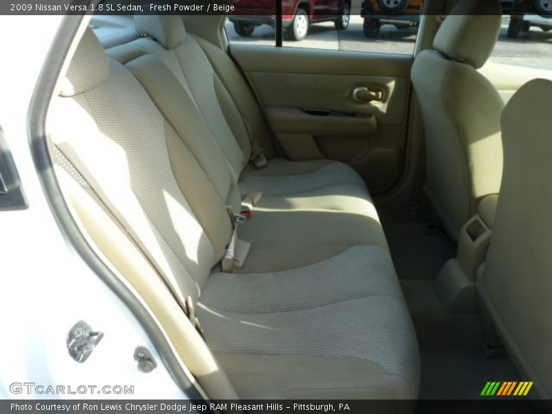 Fresh Powder / Beige 2009 Nissan Versa 1.8 SL Sedan